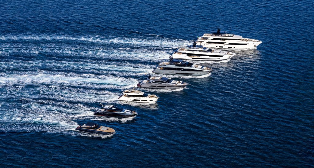 Yacht hire dubai
